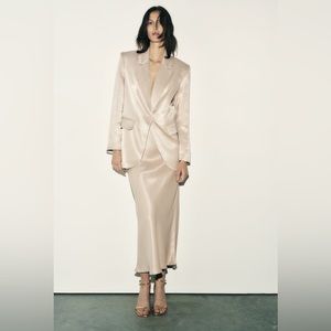 NWOT Zara Satin Blazer